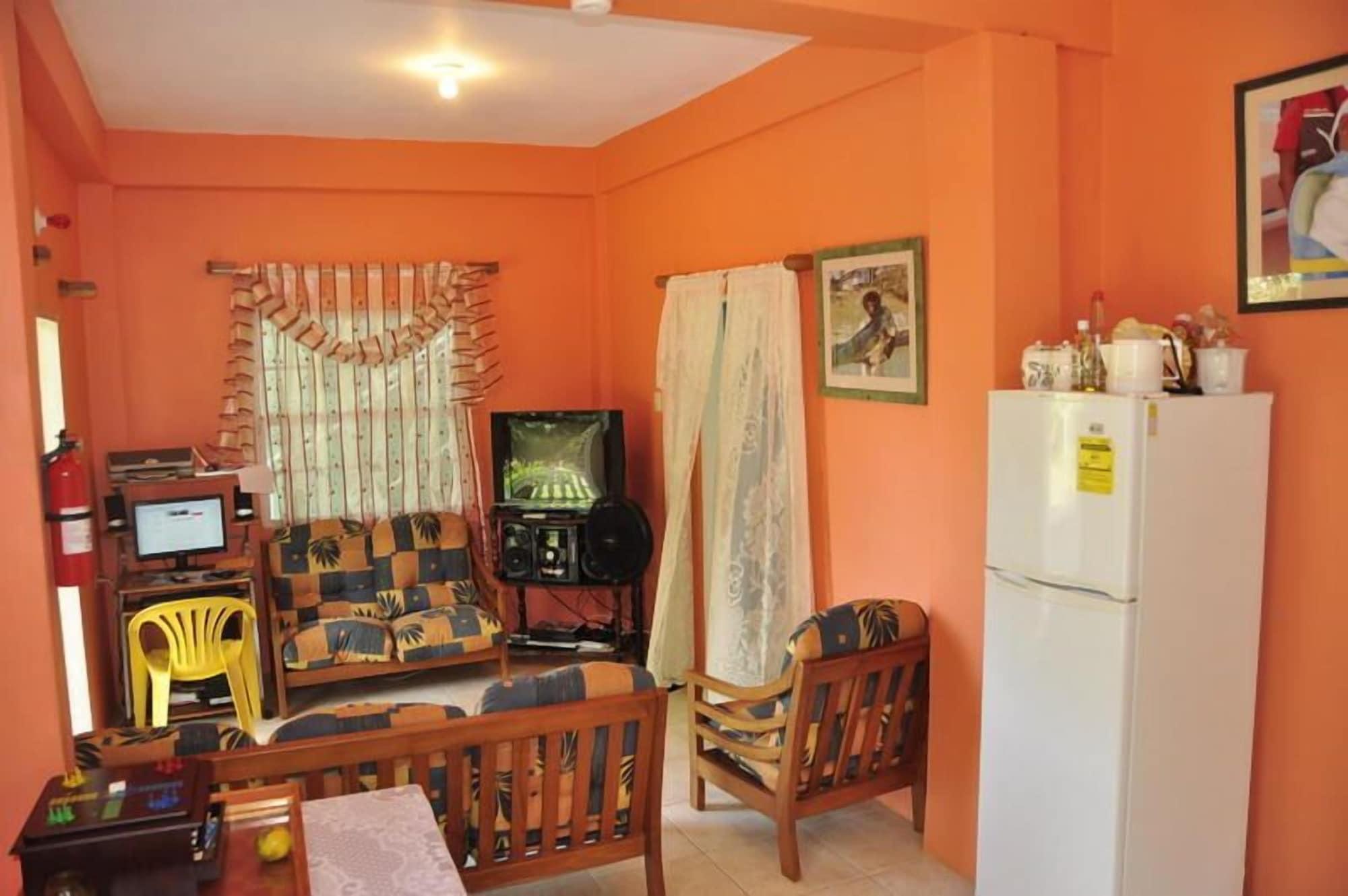Fish Tobago Guesthouse Buccoo Exterior photo