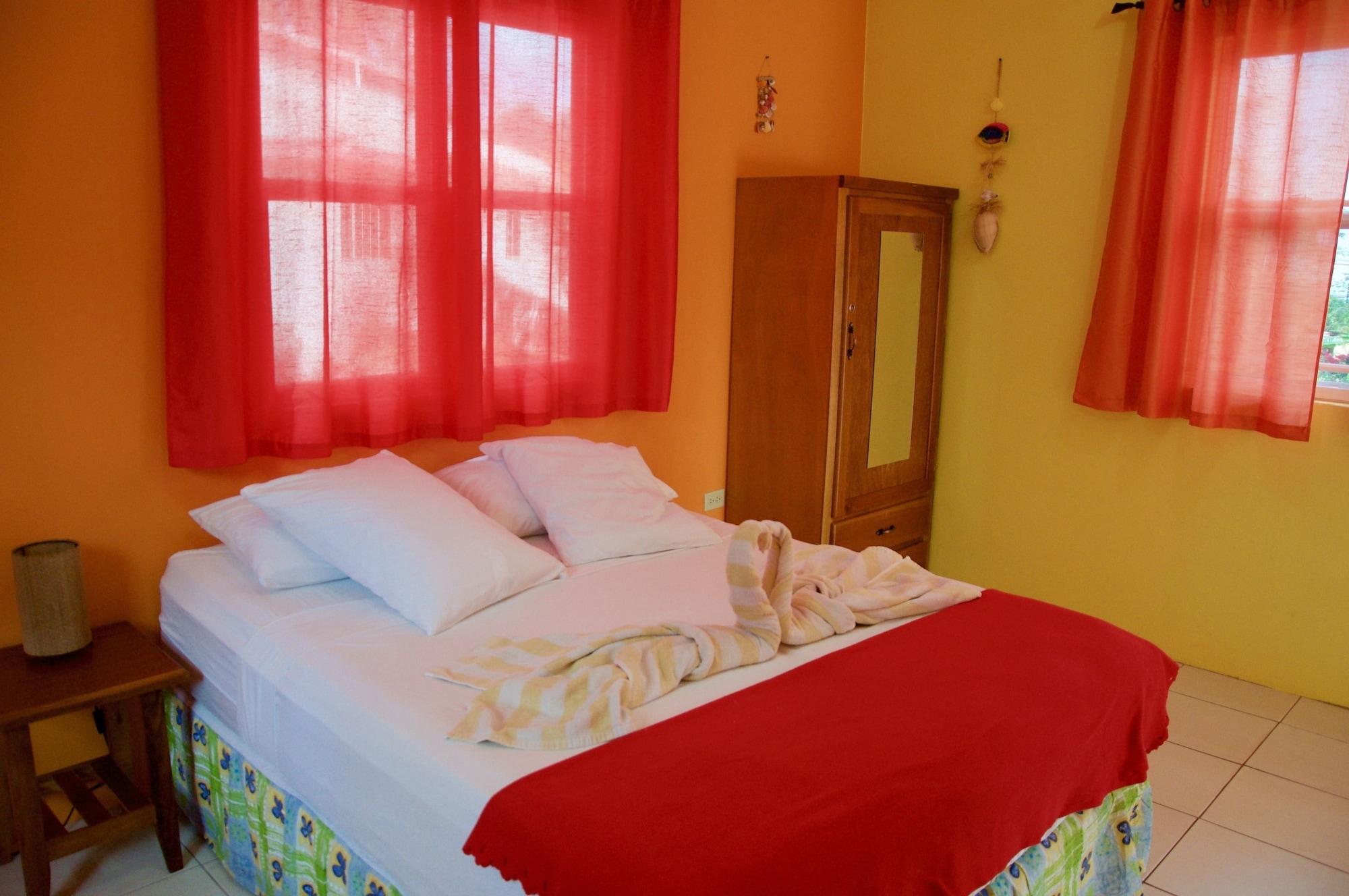 Fish Tobago Guesthouse Buccoo Exterior photo