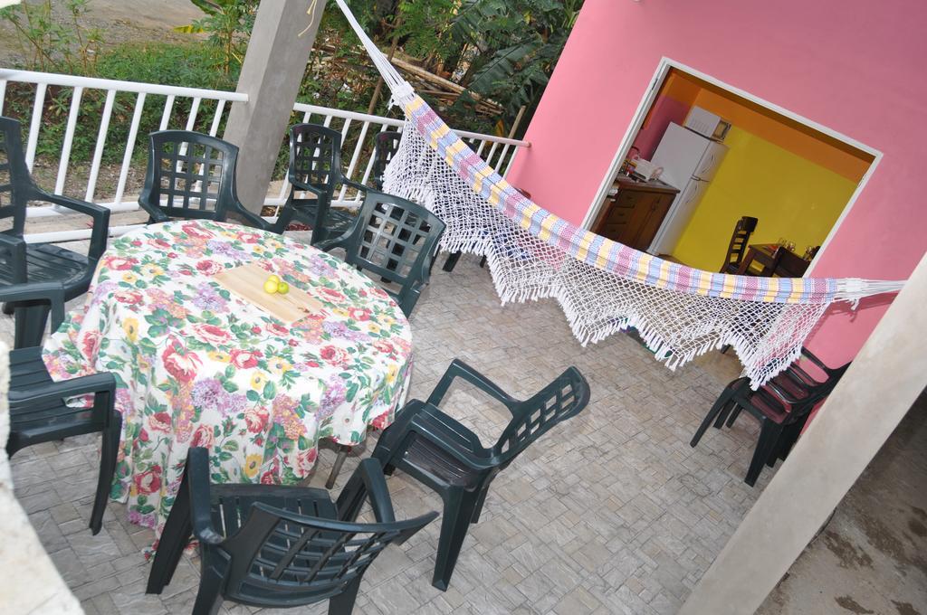 Fish Tobago Guesthouse Buccoo Room photo