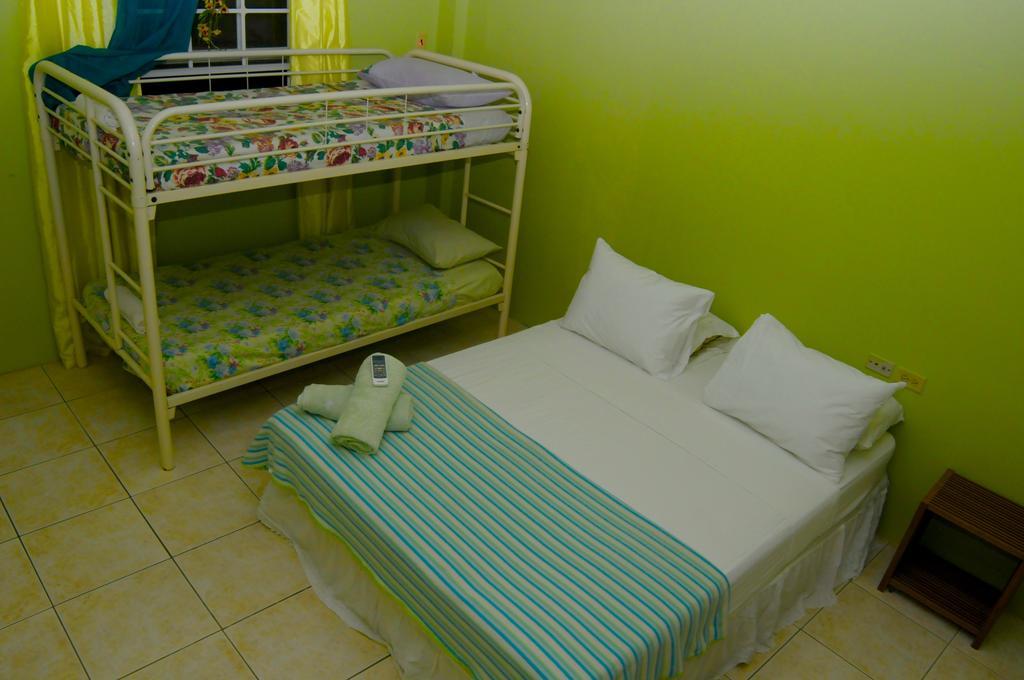 Fish Tobago Guesthouse Buccoo Exterior photo